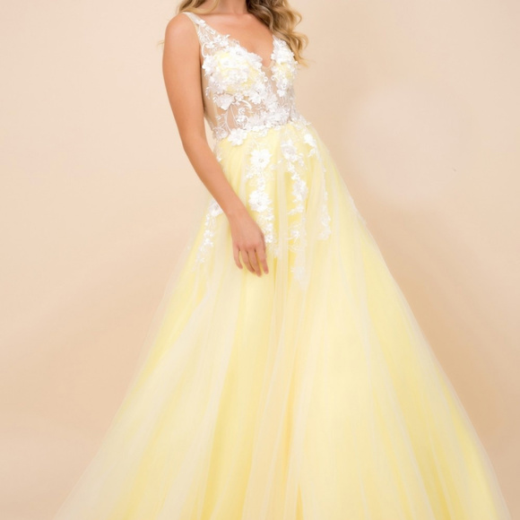 Nox Anabel Dresses & Skirts - V-Neckline Jewel Bodice Sleeveless Dress NXF339